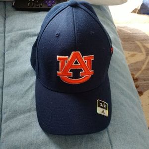Adidas UA cap BNWT